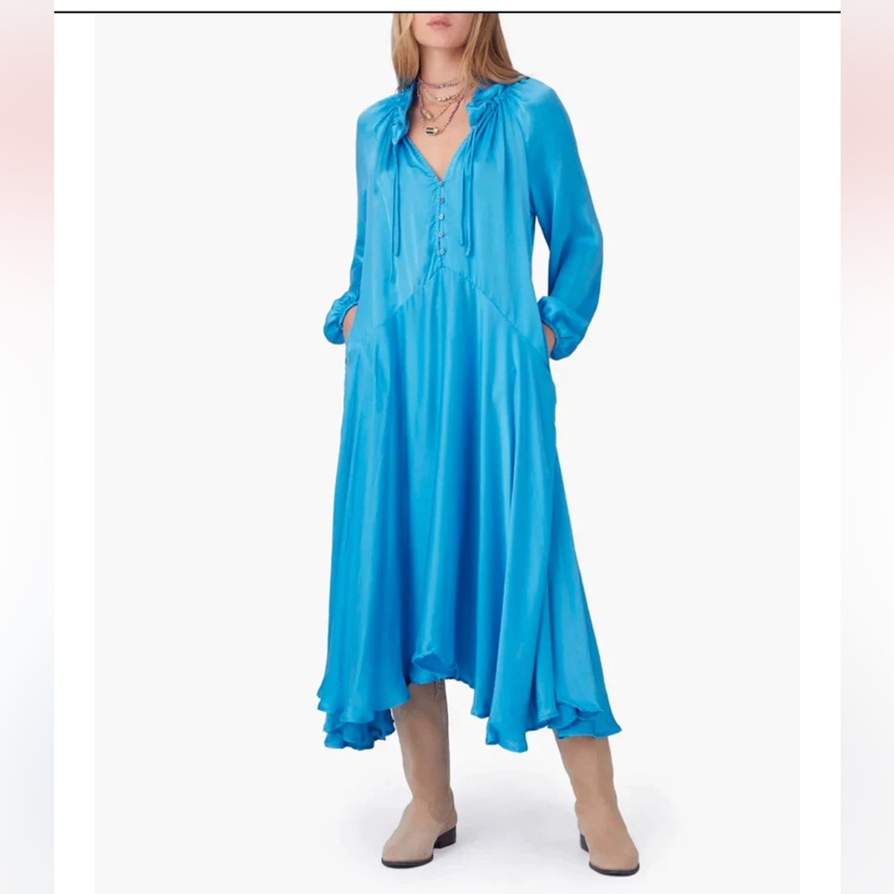 Xirena Eva Dress in Blue Topaz. Size Medium.